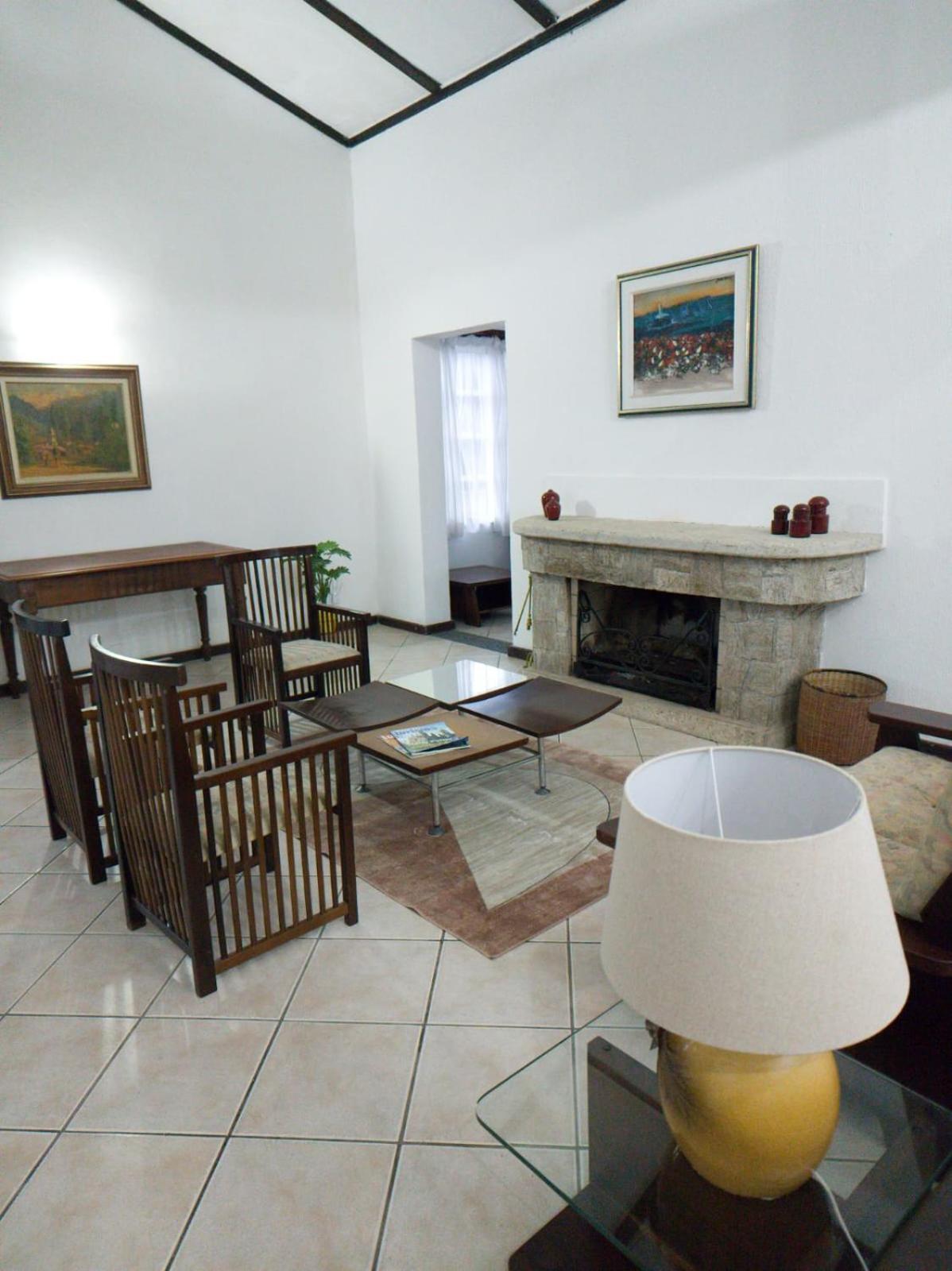 Linda Casa Na Granja Comary/Cbf Villa เตเรซอโปลิส ภายนอก รูปภาพ